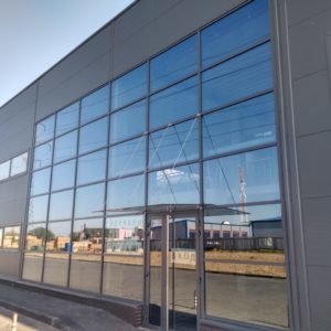 Навесной алюминиевый витраж GFV8586 Навесной алюминиевый витраж GFV8586